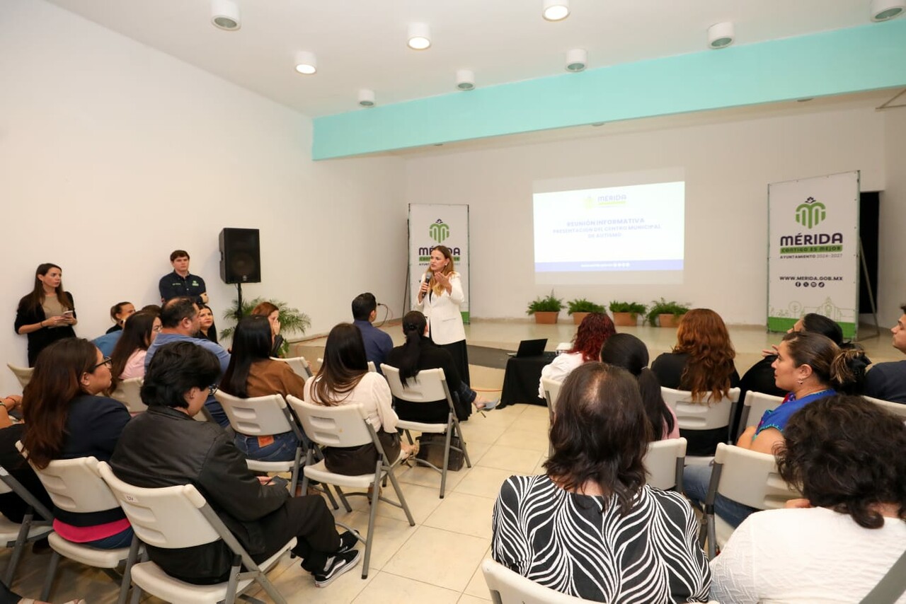 Cecilia Patrón presenta anteproyecto del Centro Municipal de Autismo en Mérida